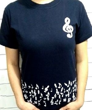 Camiseta Musical azul marinho baby look silk barra de simbolos do P ao EXG